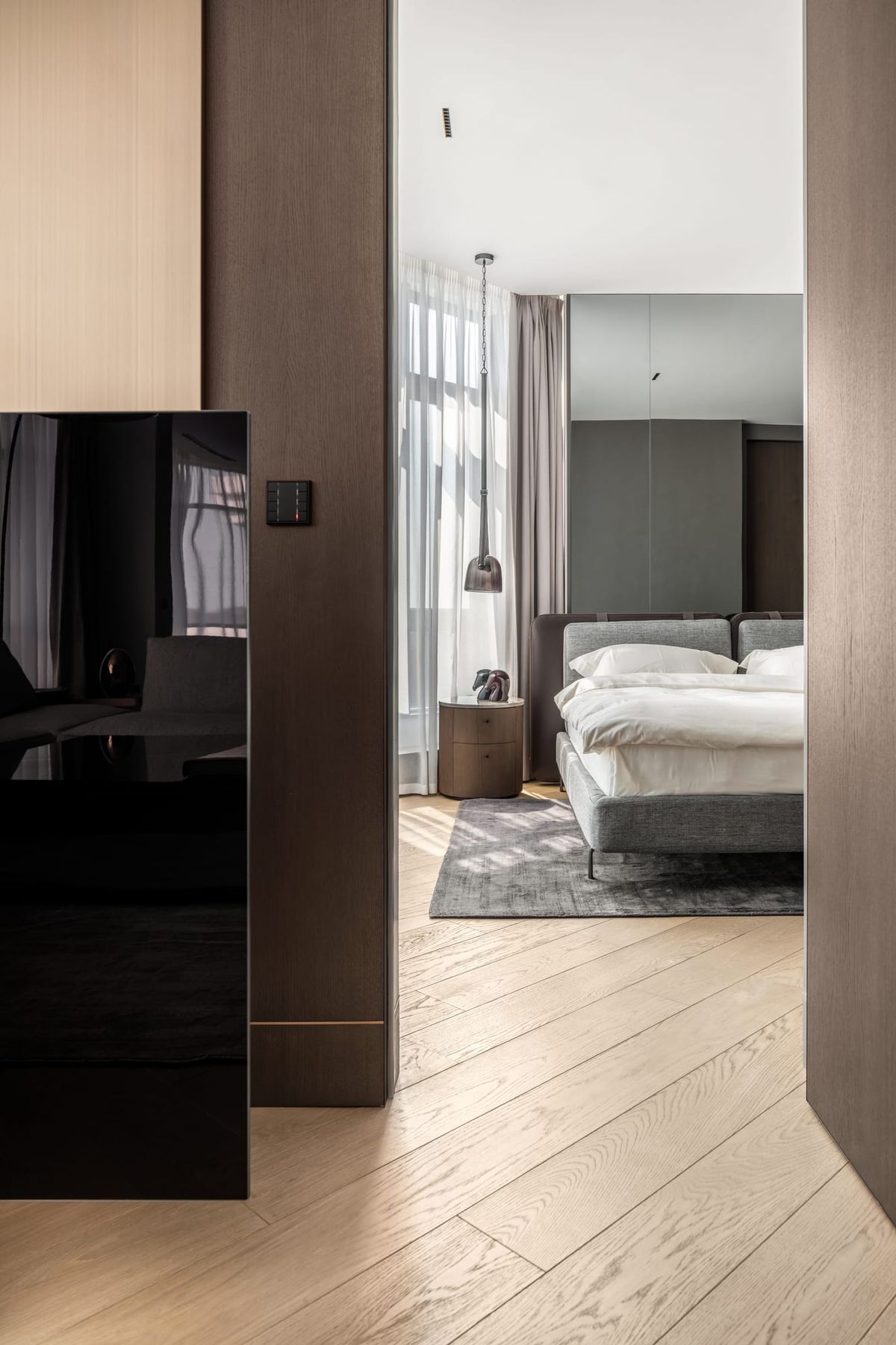Deep and Private — residential, view 1, Kyiv